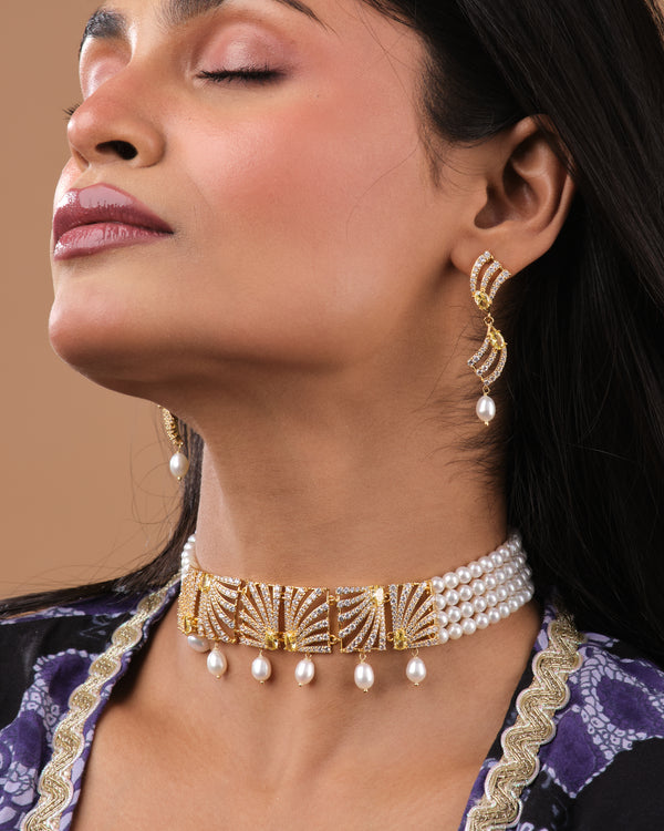 Regal Pearl Fan CZ Choker Necklace Set
