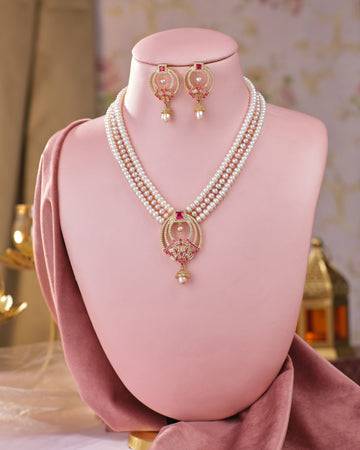 Ruby Halo Three Layer Bridal Pearl Set