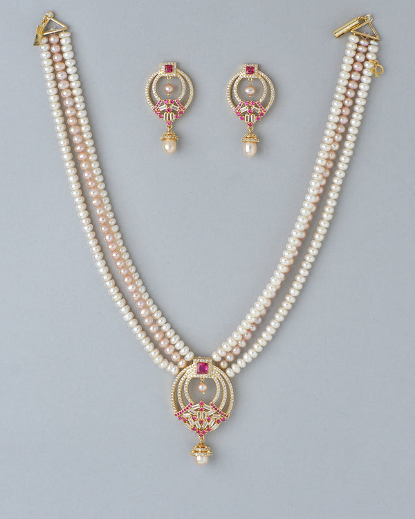 Ruby Halo Three Layer Bridal Pearl Set