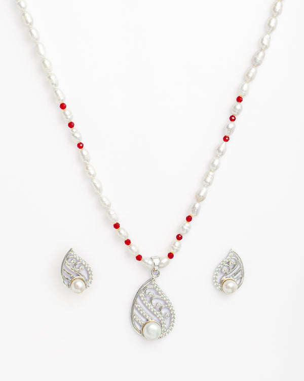 Elegant Pearl Necklace Set with CZ Leaf Pendant