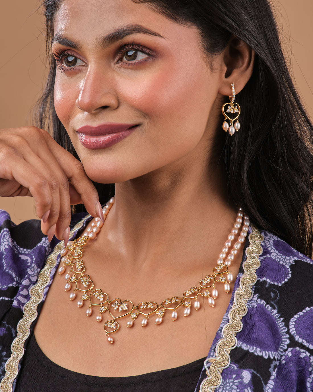 Delicate Heart Vine Pearl Drop Necklace Set