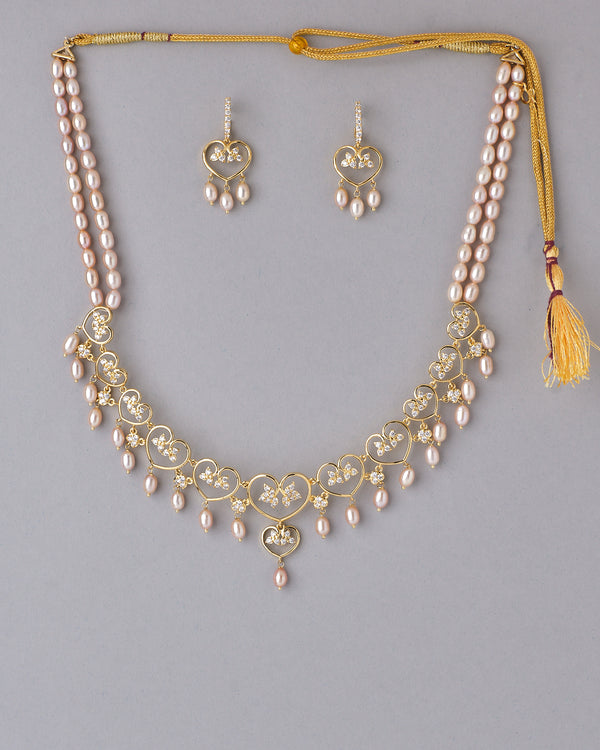 Delicate Heart Vine Pearl Drop Necklace Set