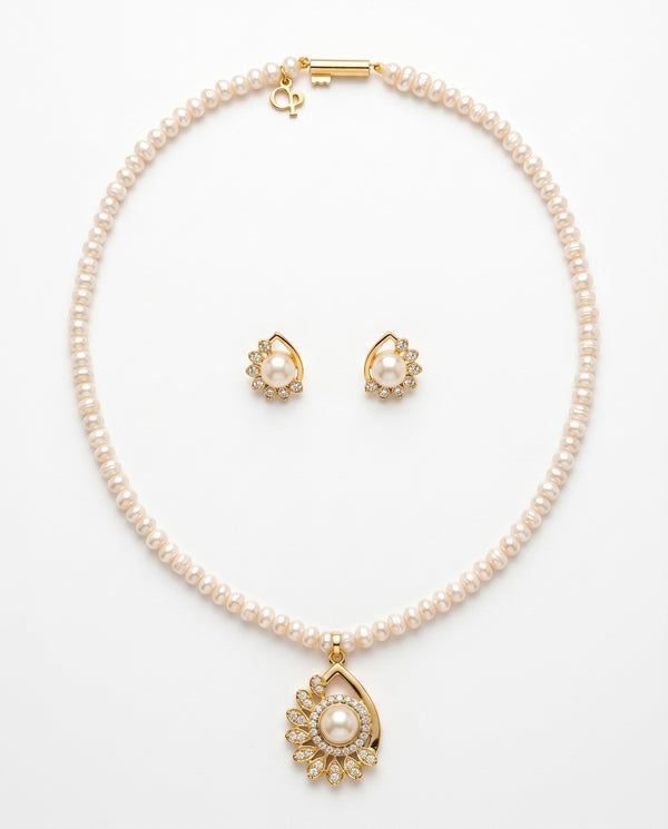 Royal One -Strand Pearl Necklace Set with Matching Drop Earrings