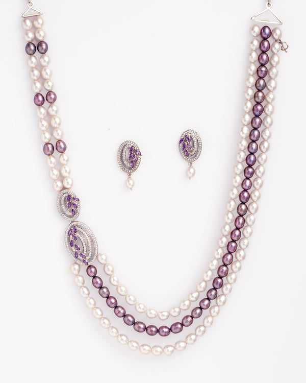 Elegant Triple-Strand Pearl Necklace Set