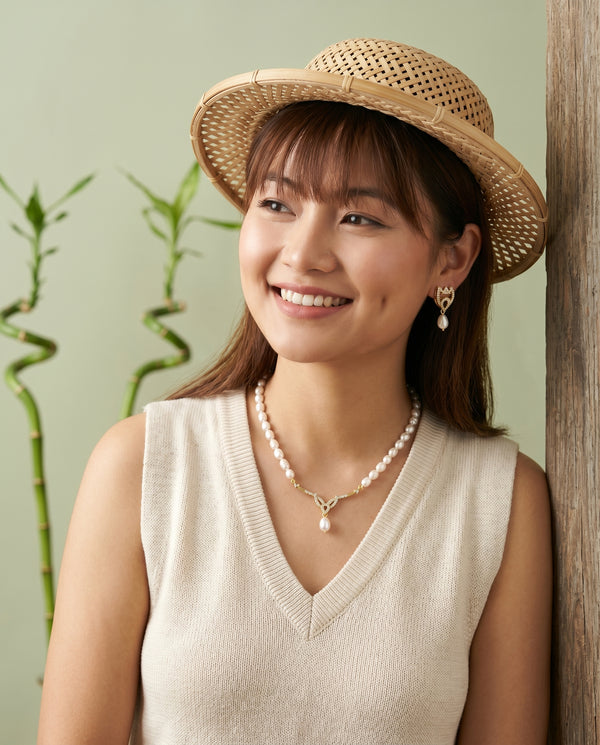 Regal Tiara Motif Gold Plated Pearl Jewellery Set
