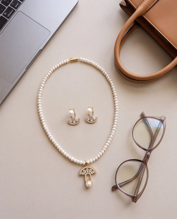 Art Deco Fan & Freshwater Pearl Pendant Necklace Set