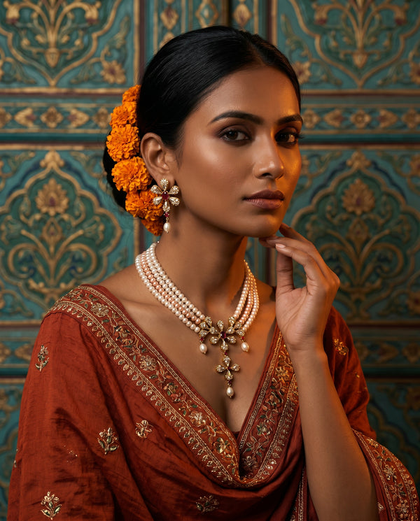Royal Triple Strand Peach and White Pearl jewellery Set