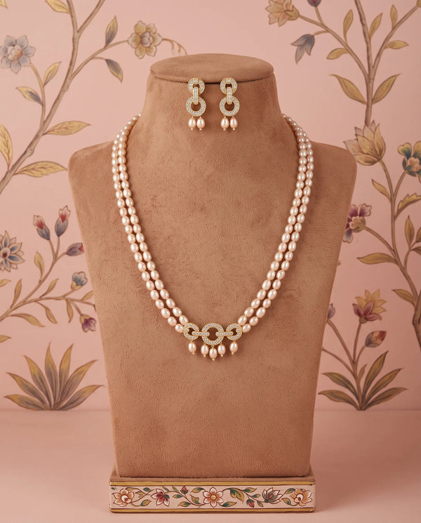 Gold-Plated Double-Strand Peach Pearl Interlocking Circular CZ Necklace Set