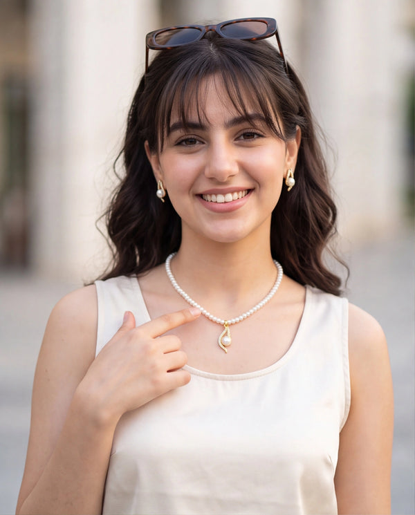 Sinuous Curve & Freshwater Pearl Pendant Necklace Set