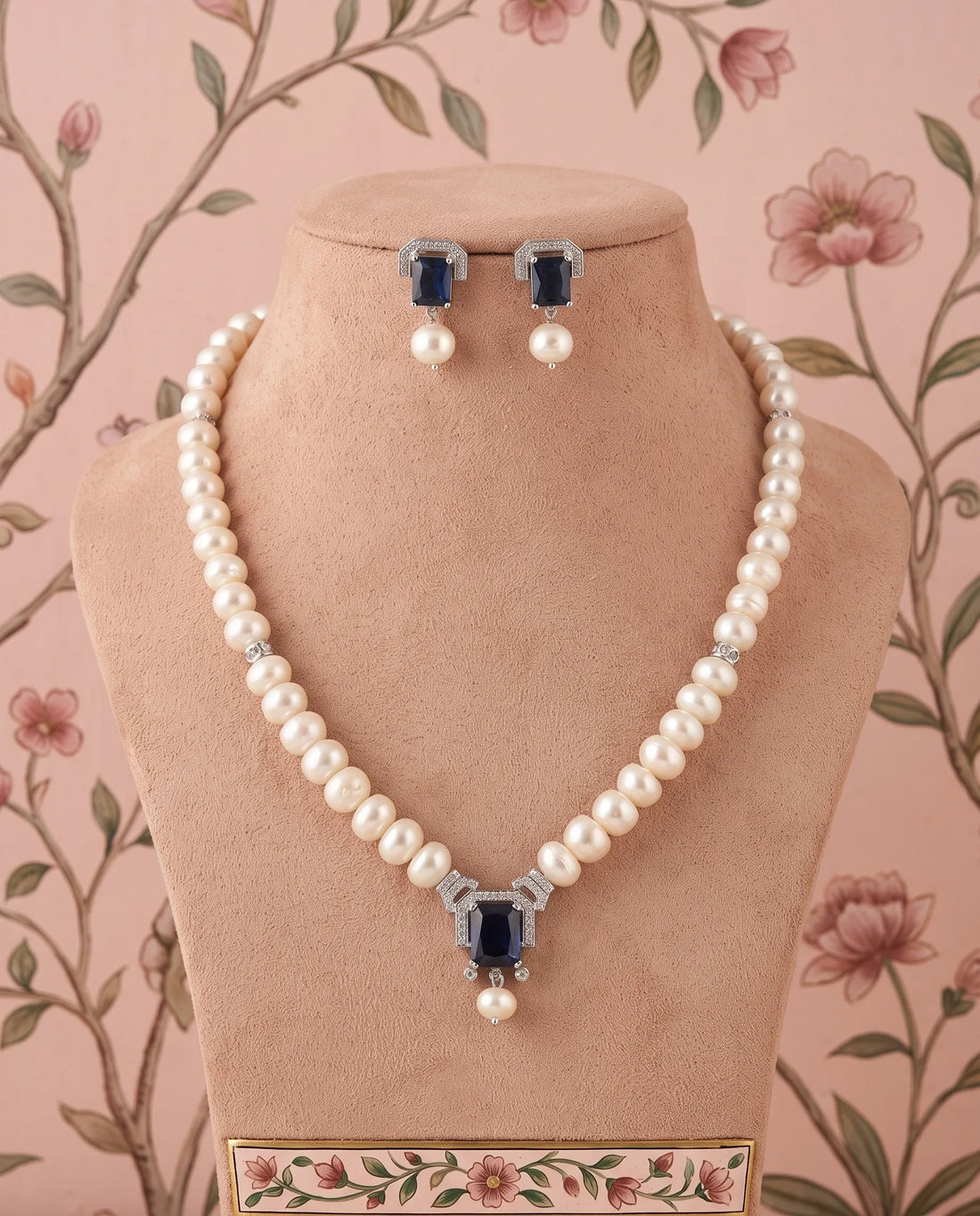 Art Deco Silver-Tone Single-Strand Pearl Jewellery Set