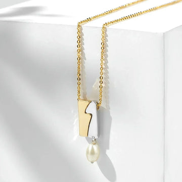 Selene Pearl Pendant - Bold N' Italic
