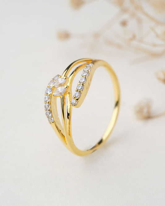 Shimmery Cross-over 18Kt Gold & Diamond Ring - Chandrani Pearls