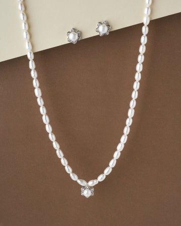 Simple Pearl Necklace Set - Chandrani Pearls