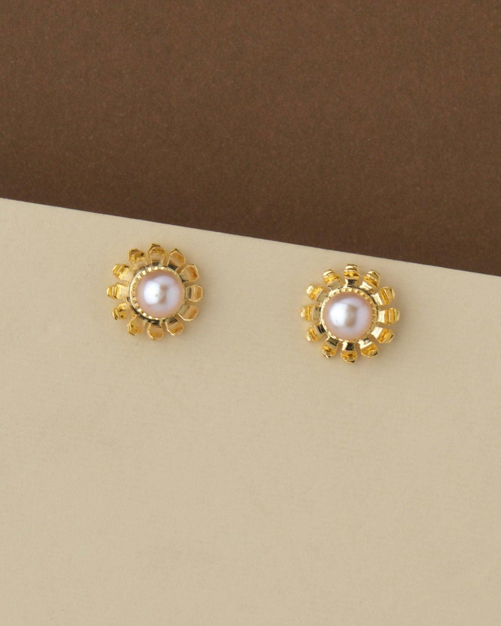 Simple Pearl Stud Earring - Chandrani Pearls