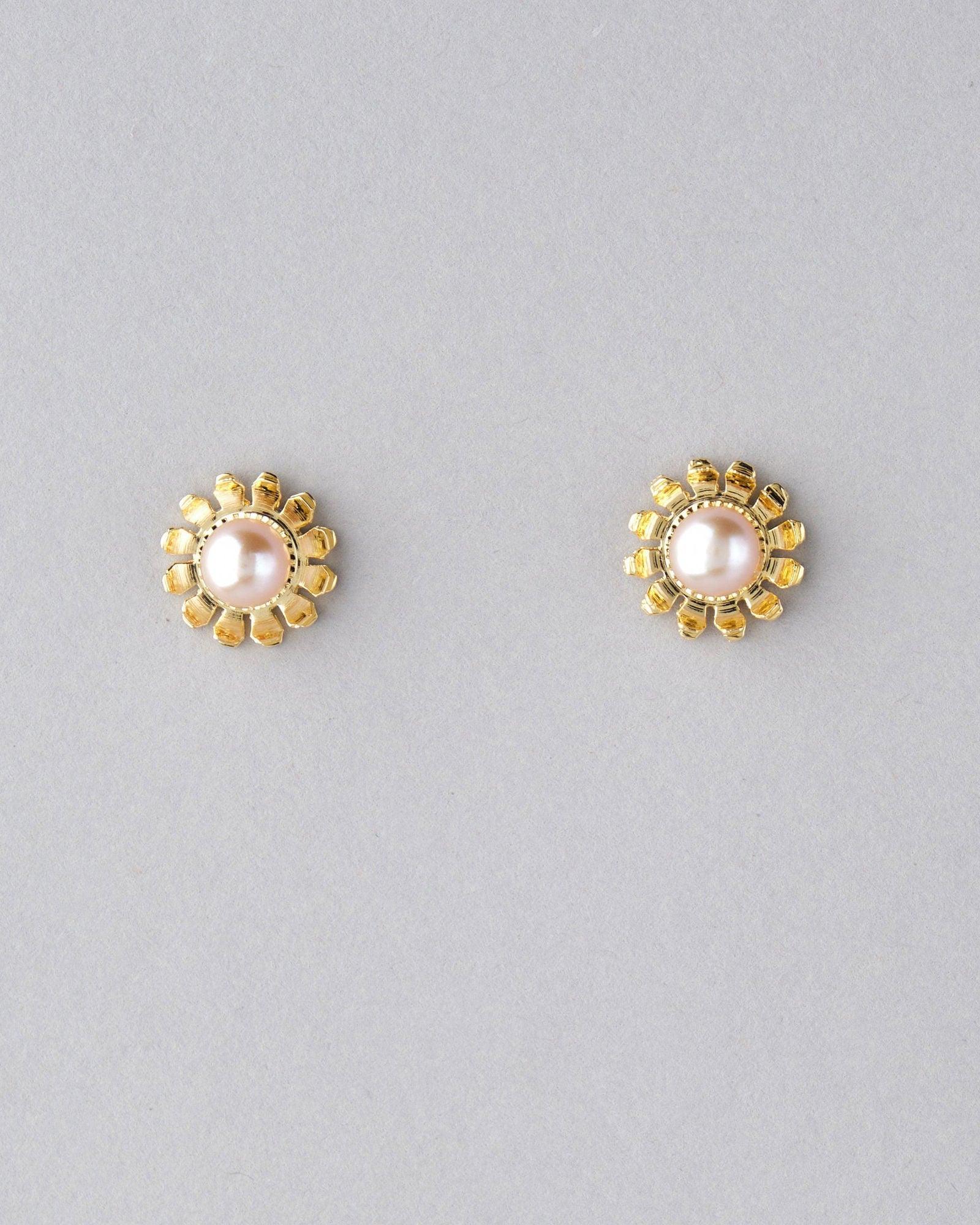 Simple Pearl Stud Earring - Chandrani Pearls