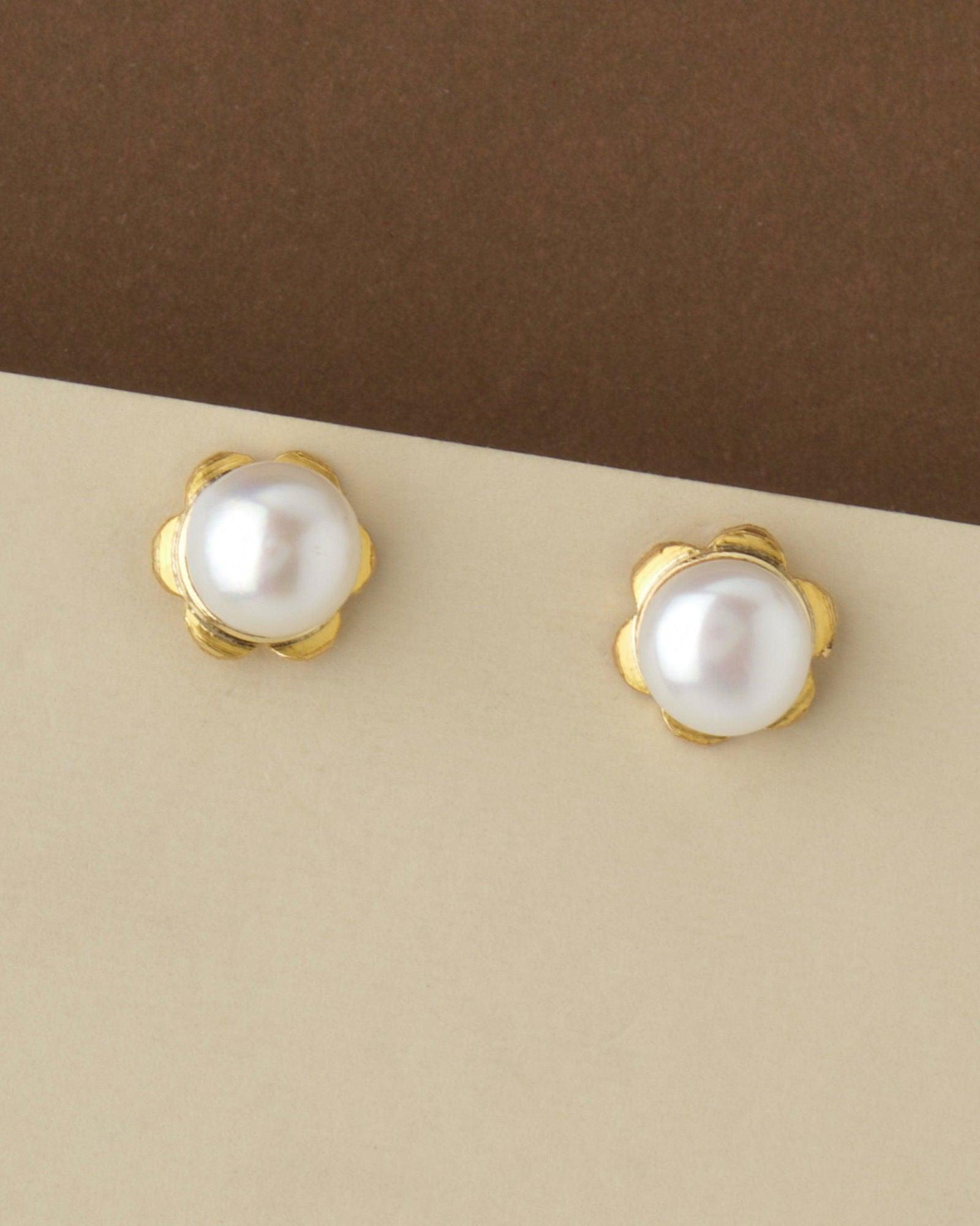 Simple Pearl Stud Earring - Chandrani Pearls