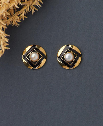 Simple Stud Pearl Earring - Chandrani Pearls