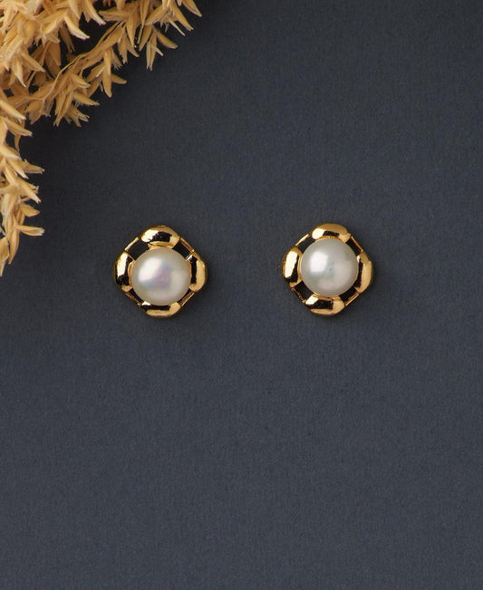 Simple Stud Pearl Earring - Chandrani Pearls