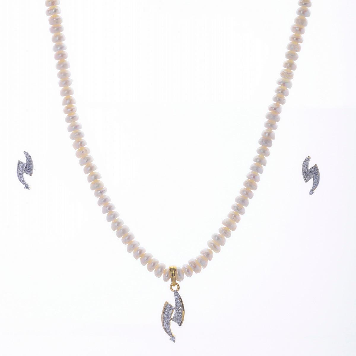 Simple and Elegant Stone Studded Necklace Set - Chandrani Pearls