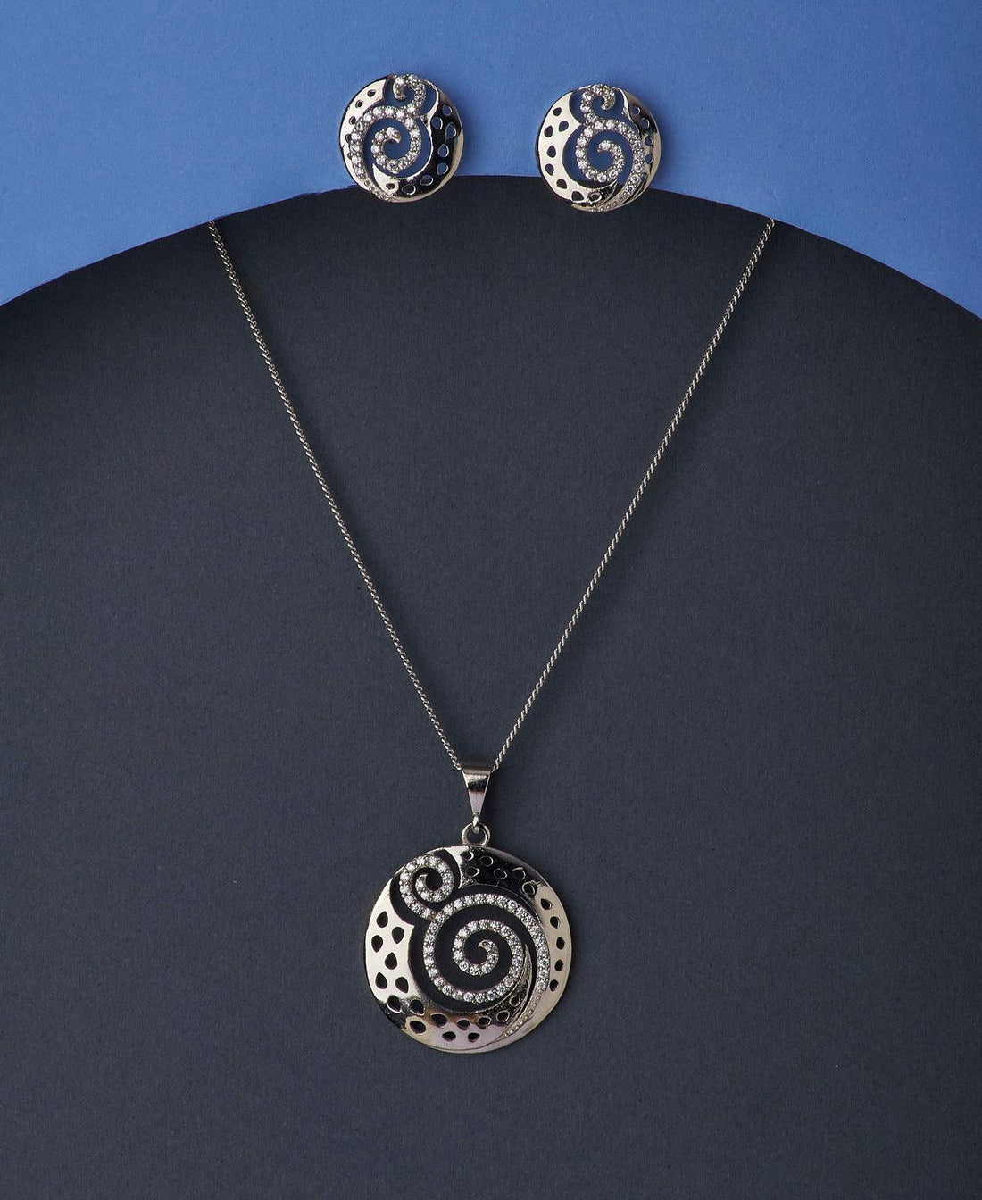 Sterling Stone Studded Silver Pendant Set - Chandrani Pearls