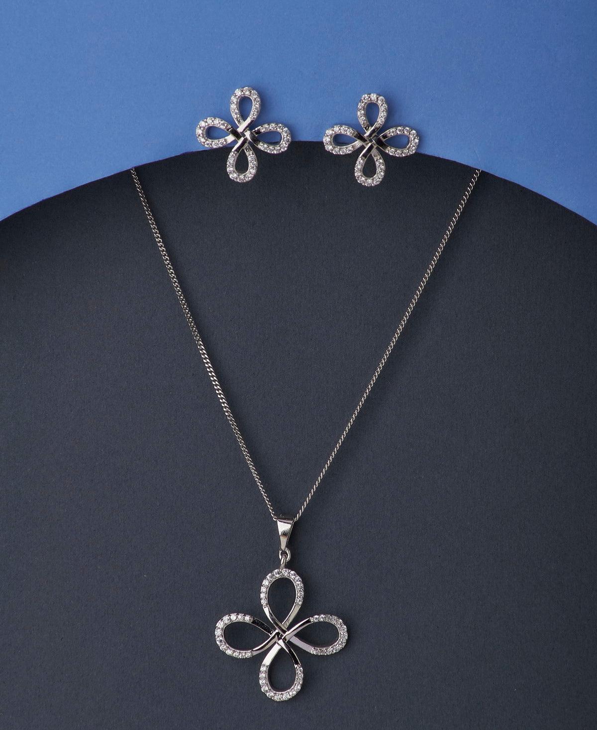 Sterling Stone Studded Silver Pendant Set - Chandrani Pearls