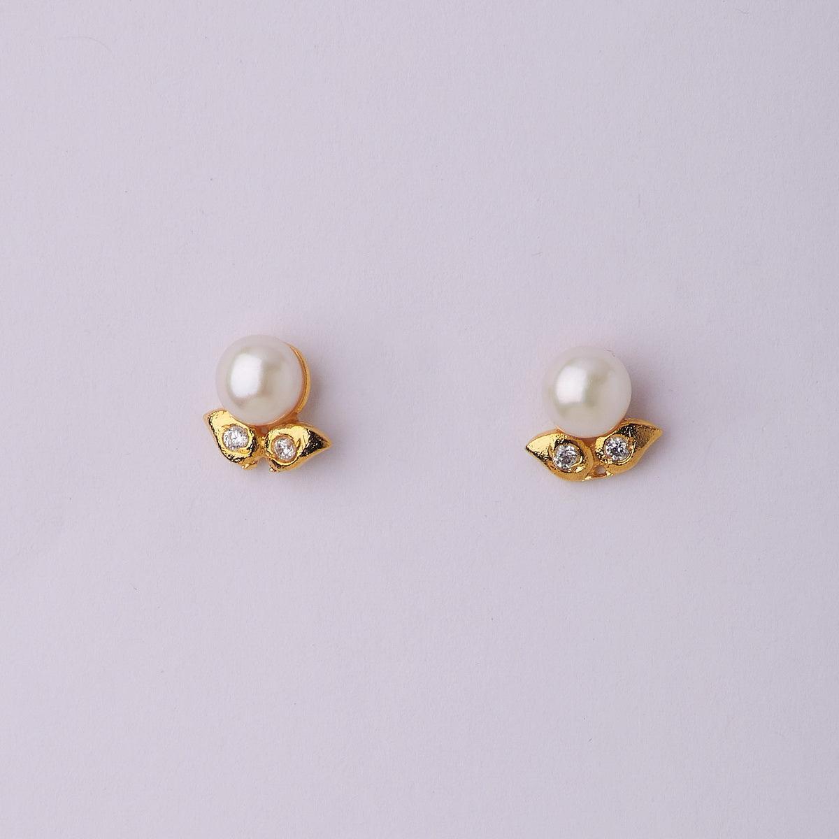 Sweet & Simple Pearl Stud Earring - Chandrani Pearls