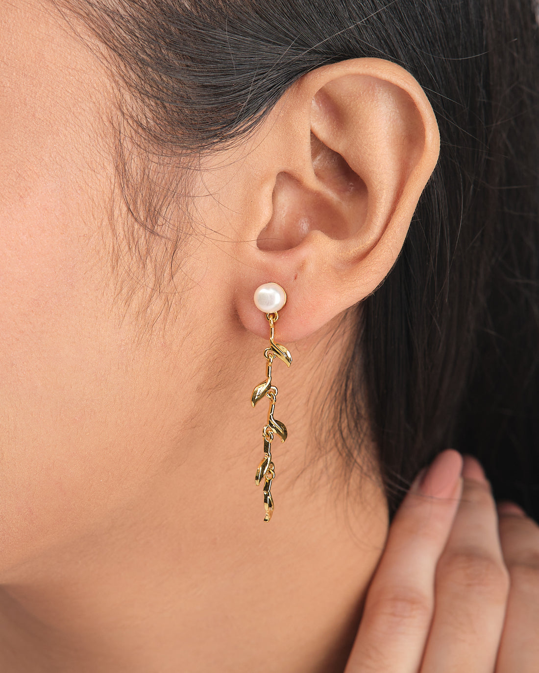 Swirl Queen Silver Earrings
