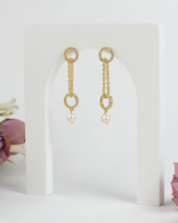 Morning Saga Dewdrop Pearl Earrings