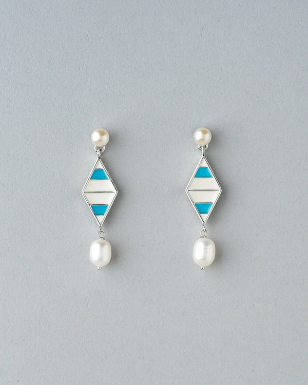 Pop of Blue Perfection Pearl Earrings