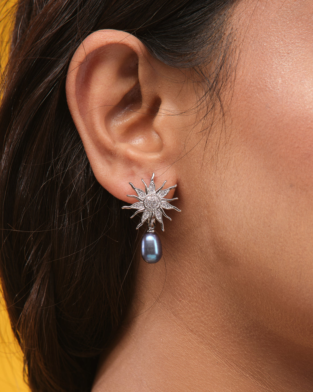 Pearl classics, trendy twist