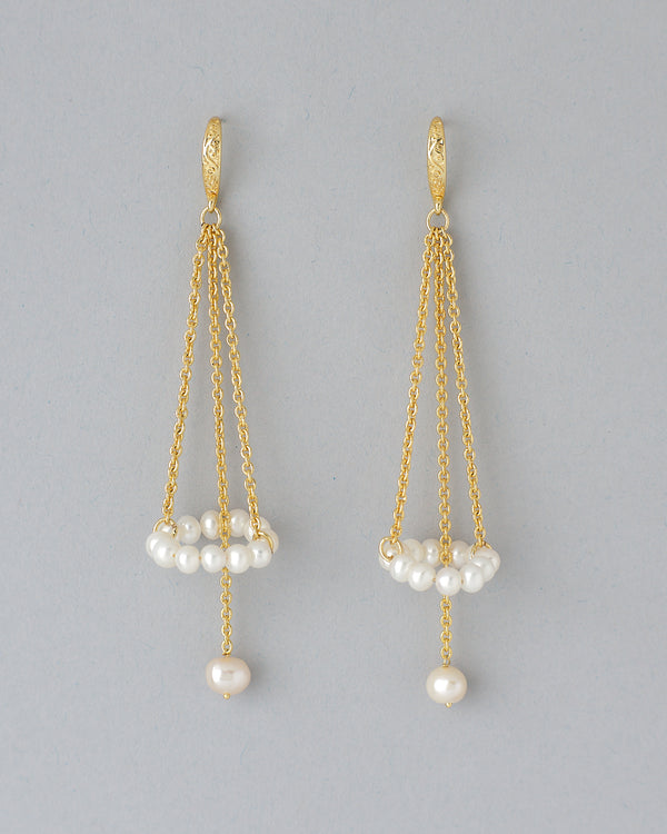 White Wonders for a Colourful Festival