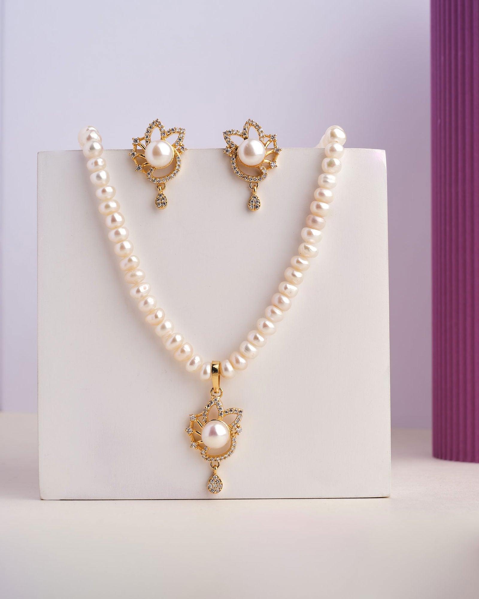 The Elllinor Pearl Necklace set - Chandrani Pearls
