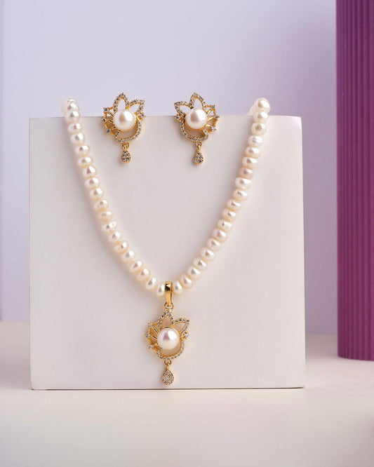 The Elllinor Pearl Necklace set - Chandrani Pearls