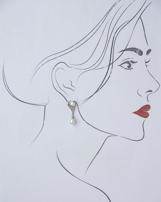 The Overlapping Pearl Earrings - Chandrani Pearls