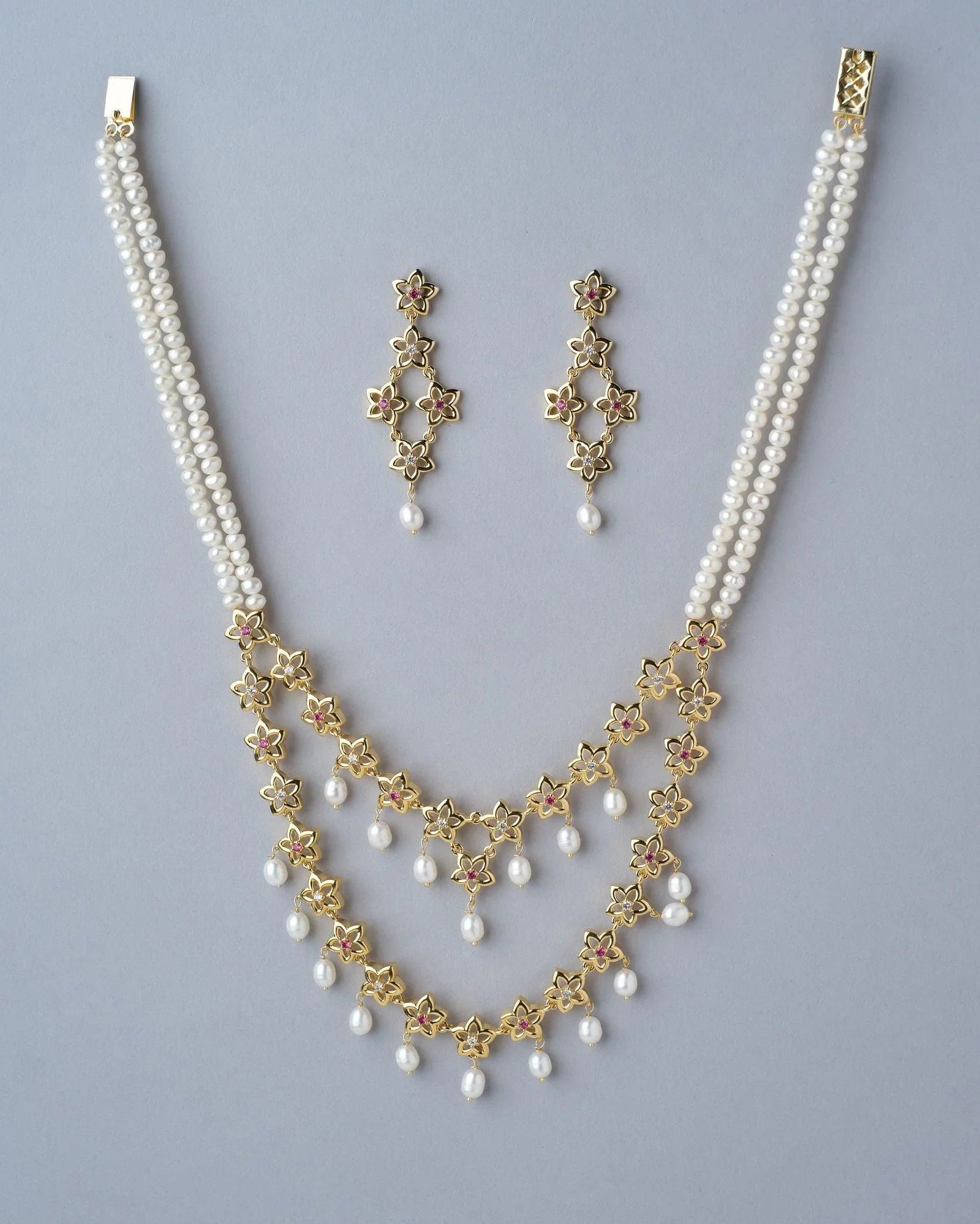 The Scotch Mist- Golden Embellished Pearl Necklace Set