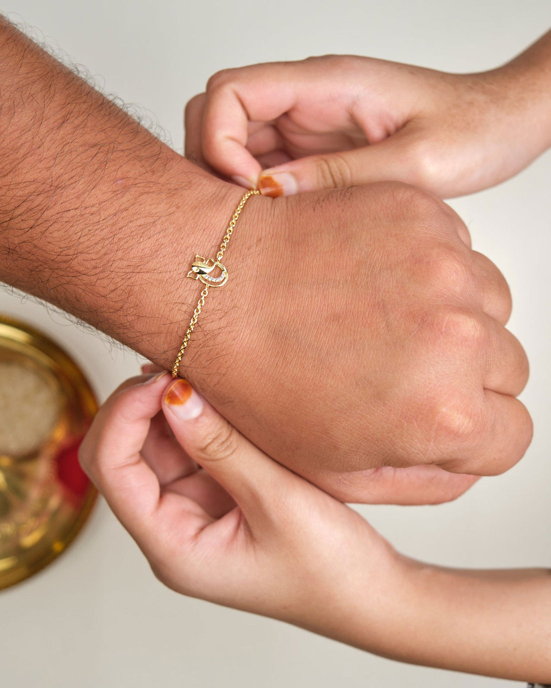 The Vighnaharta Rakhi - Chandrani Pearls