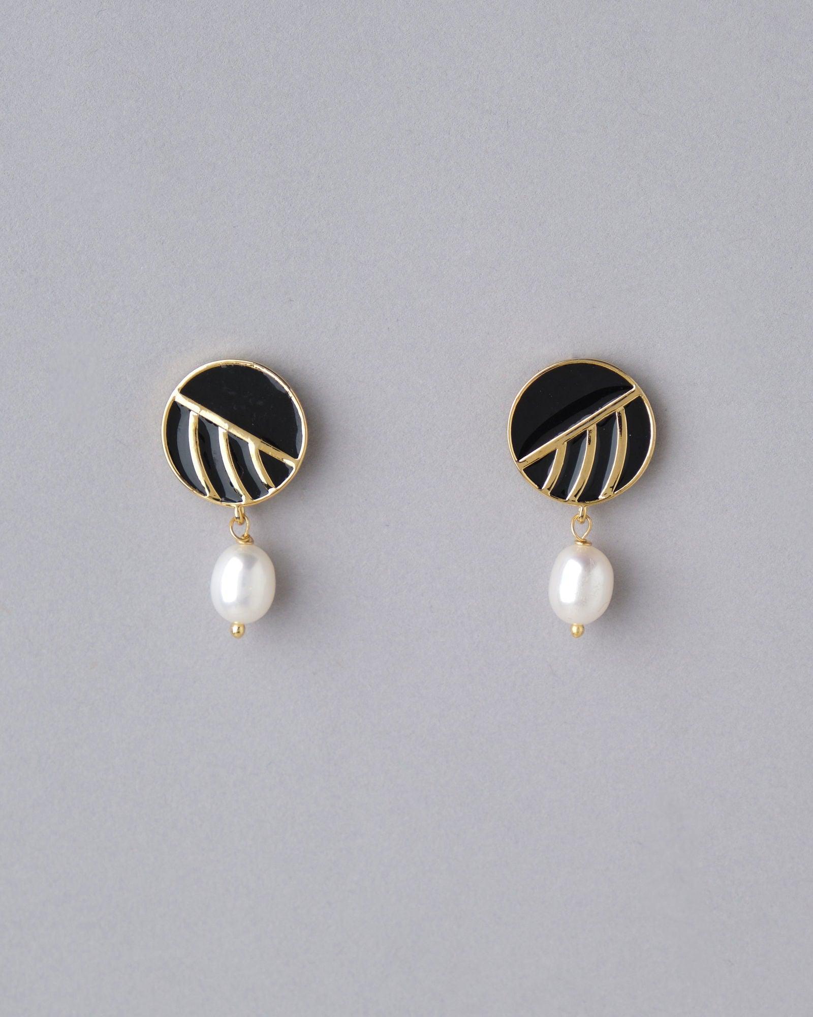 Timeless Beauty Drop Pearl Earring - Chandrani Pearls