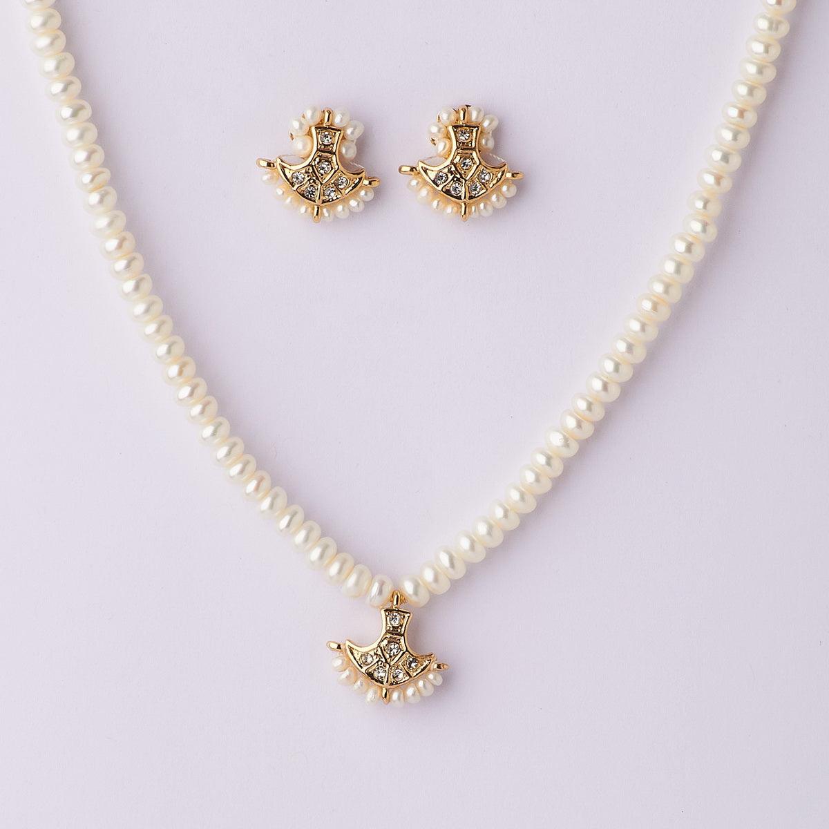 Traditional Pearl Moon Set - Chandrani Pearls