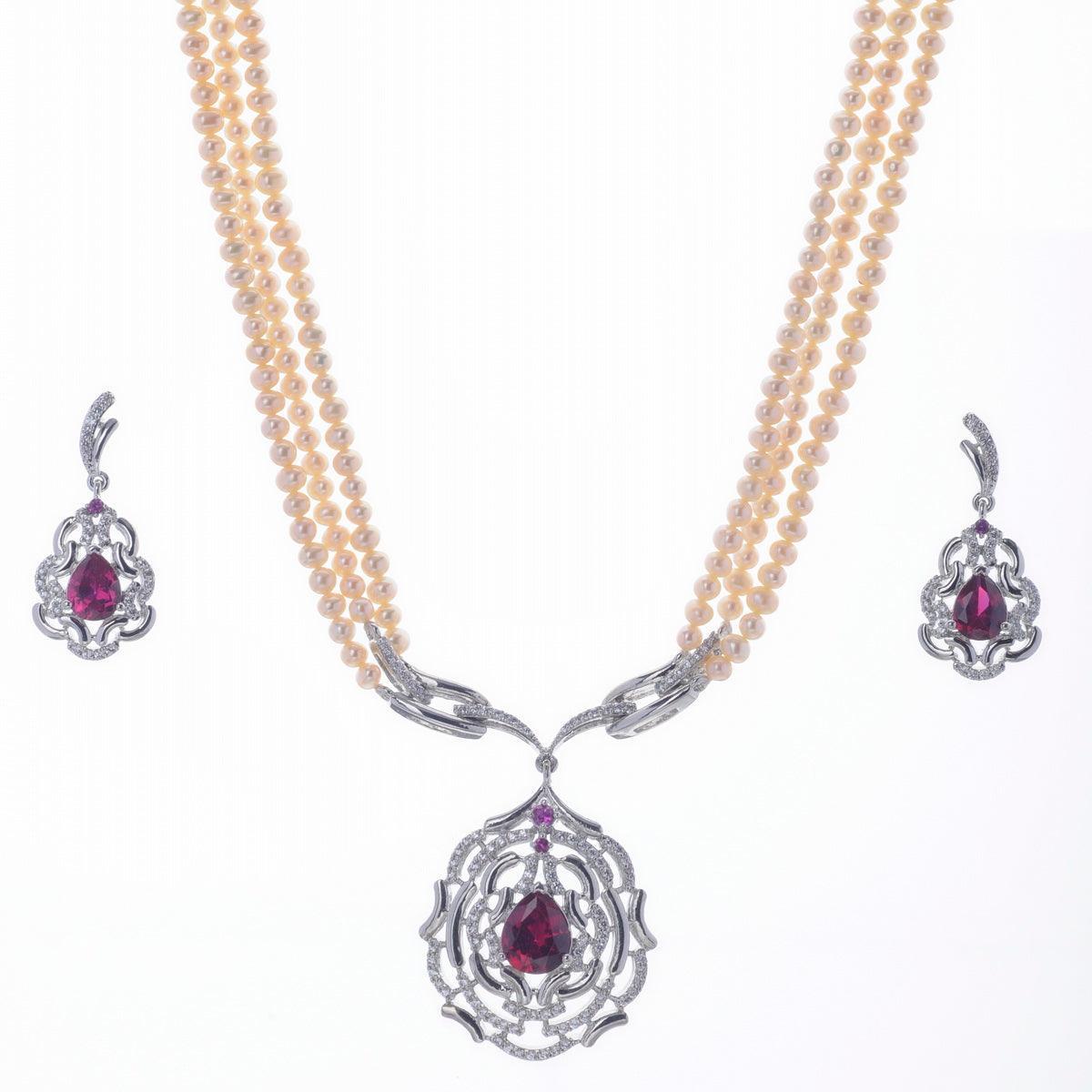 Traditional Stone Studded Pearl Necklace Set - Chandrani Pearls