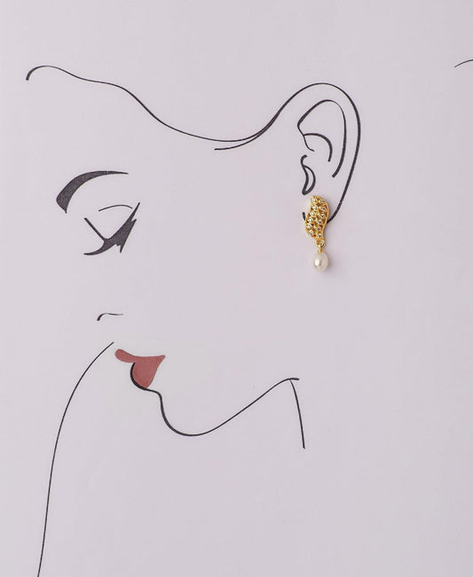 Trendy Hanging Pearl Earring - Chandrani Pearls