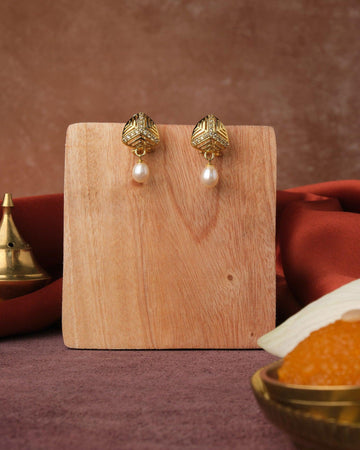 Trendy Pearl Earring - Chandrani Pearls