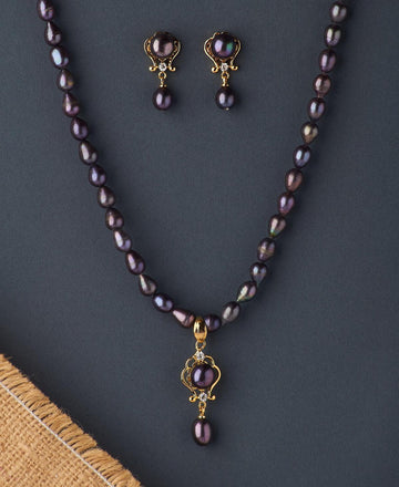 Trendy Pearl Necklace Set - Chandrani Pearls