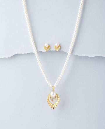 Trendy Pearl Necklace Set - Chandrani Pearls