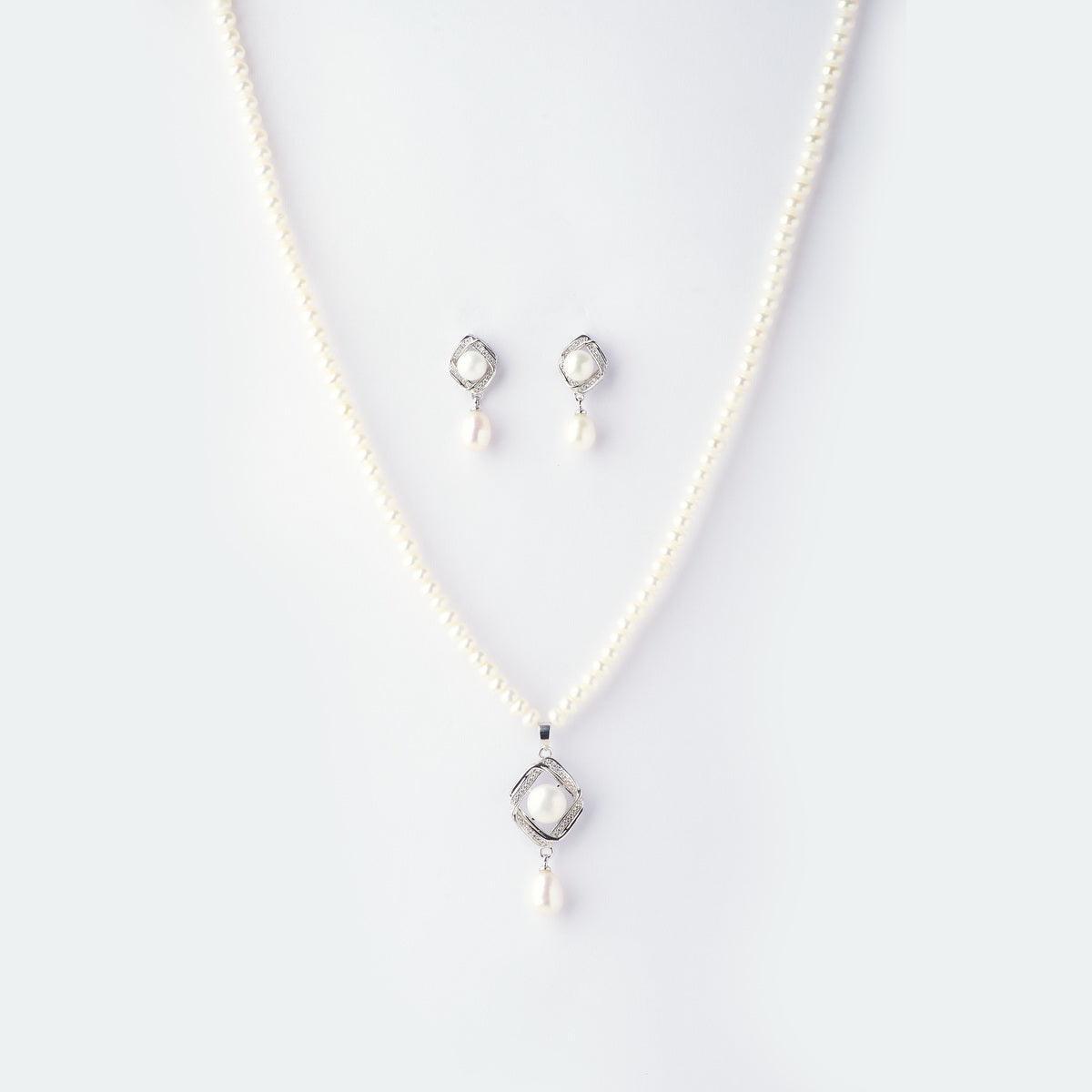 Trendy Pearl Necklace Set - Chandrani Pearls