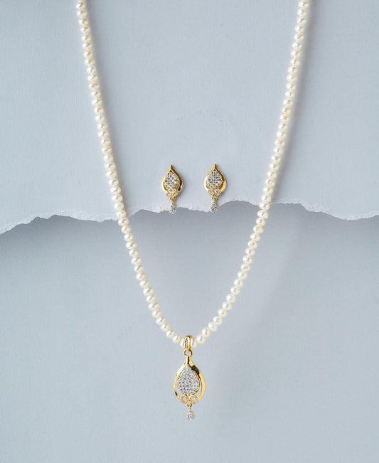 Trendy Pearl Necklace Set - Chandrani Pearls