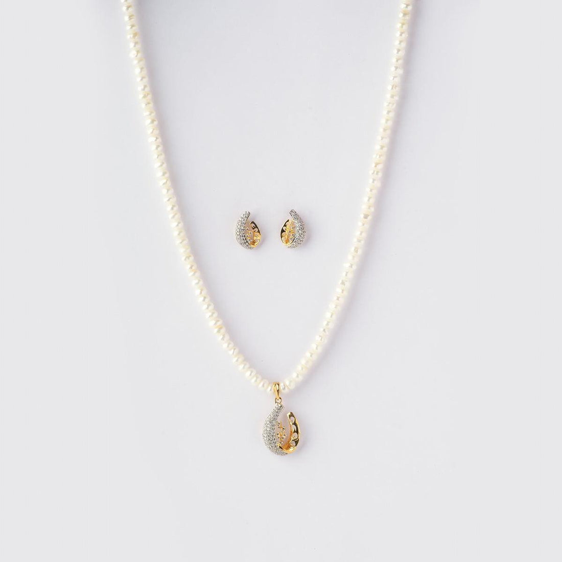 Trendy Pearl Necklace Set - Chandrani Pearls