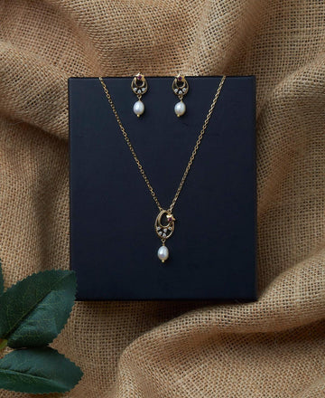 Trendy Pearl Necklace Star Set - Chandrani Pearls