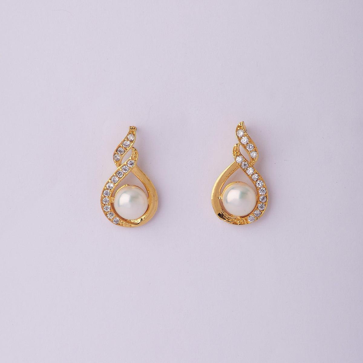 Trendy Pearl Stud Earring - Chandrani Pearls