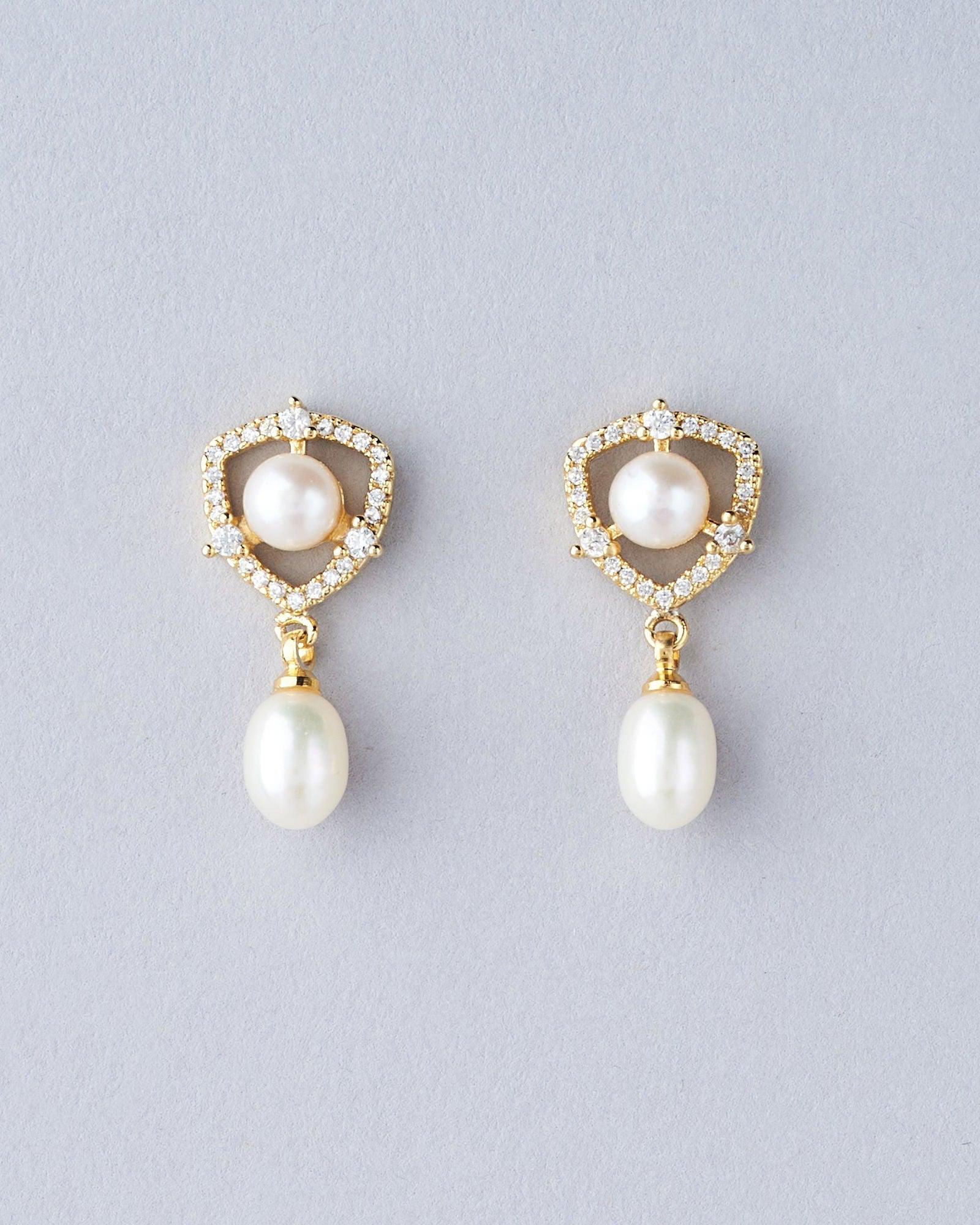 Trendy Pearl hang Earring - Chandrani Pearls