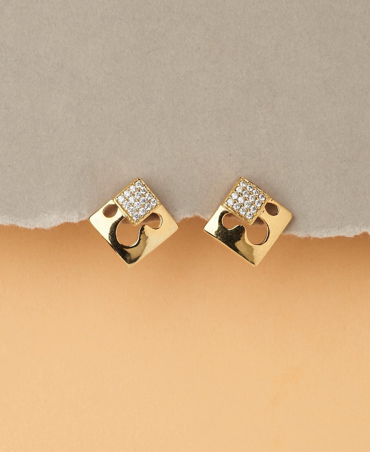 Trendy Silver Stud Earring - Chandrani Pearls